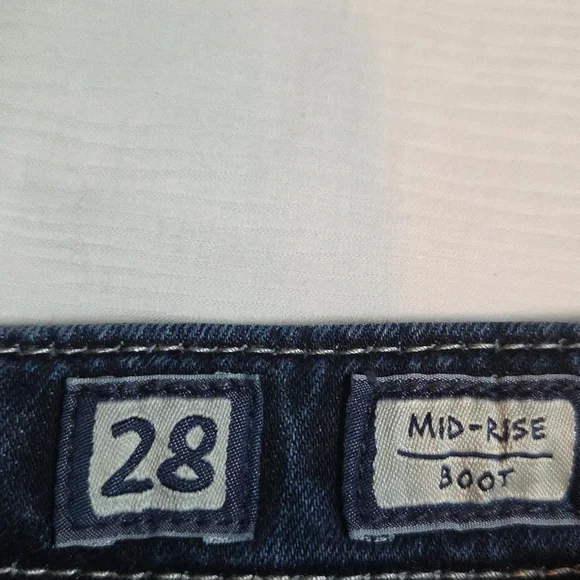 Miss Me Women's Blue Jeans ,mid-Rise Boot,sz 28. - Picture 4 of 8
